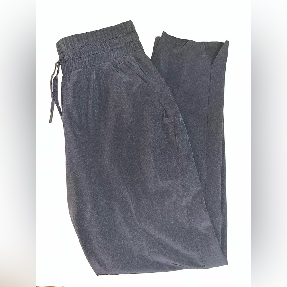 NWOT All in Motion Women’s Black Joggers